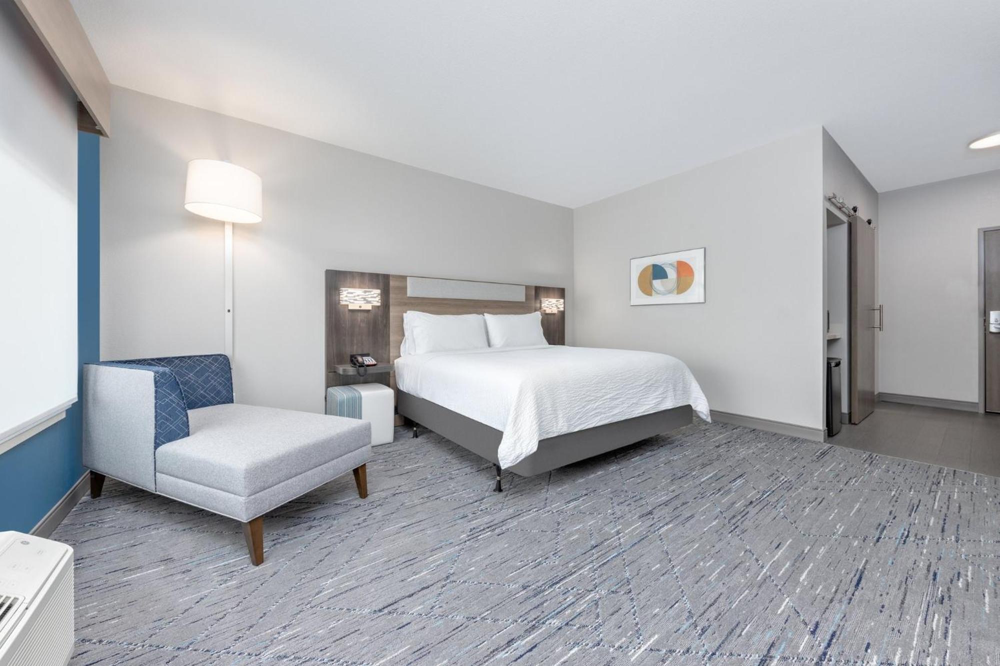 Holiday Inn Express & Suites Austin Airport East By Ihg Εξωτερικό φωτογραφία